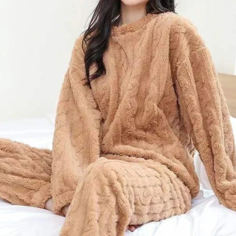 Women’s 2-Piece Cozy Fleece Pajama Set – Warm Winter Lounge wear (Top & Pants)