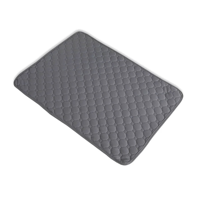 Reusable Dog Pee Pad – Waterproof & Washable Pet Training Mat | Non-Slip & Absorbent for Dogs & Cats