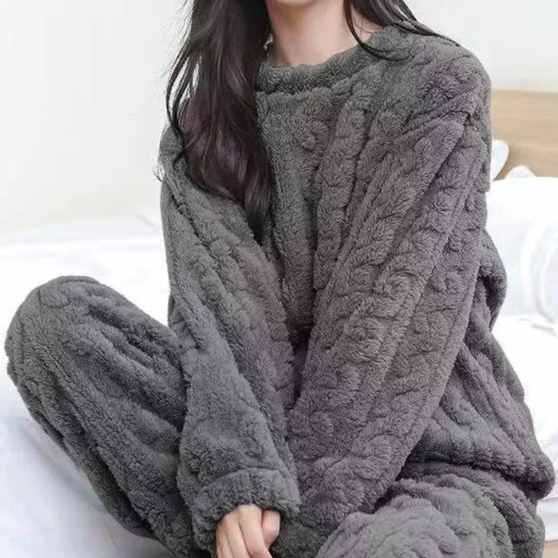 Women’s 2-Piece Cozy Fleece Pajama Set – Warm Winter Lounge wear (Top & Pants)