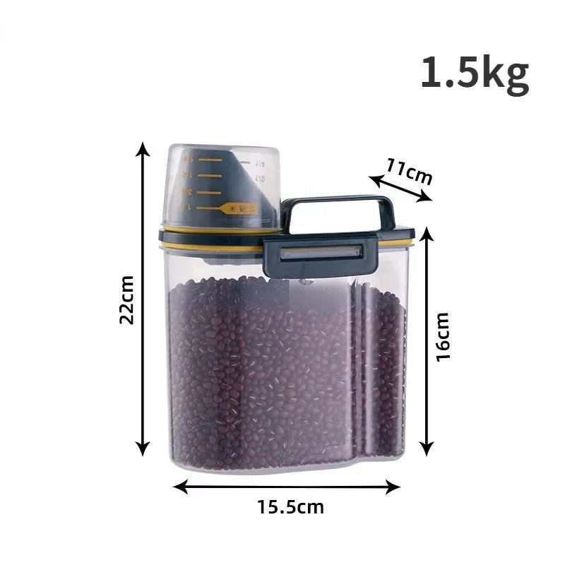 Airtight pet food storage container with measuring cup -1.5kg / 2kg Capacity-Moisture-Proof for Cats & Dogs