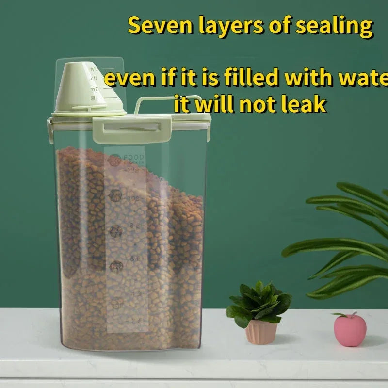 Airtight pet food storage container with measuring cup -1.5kg / 2kg Capacity-Moisture-Proof for Cats & Dogs