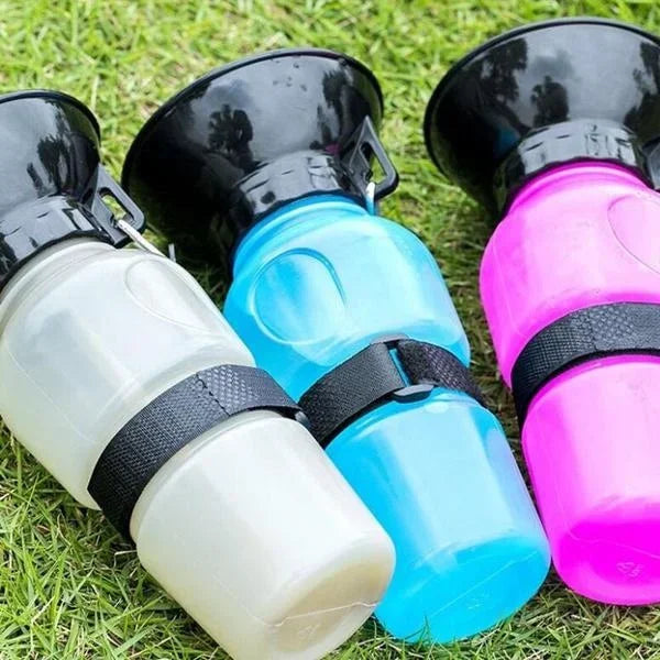 Portable Dog Water Bottle with Built‑In Bowl – 500ml Leak Proof, Ideal for Walks, Travel & Outdoor Adventures