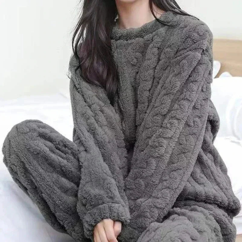Women’s 2-Piece Cozy Fleece Pajama Set – Warm Winter Lounge wear (Top & Pants)