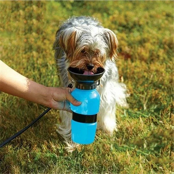 Portable Dog Water Bottle with Built‑In Bowl – 500ml Leak Proof, Ideal for Walks, Travel & Outdoor Adventures
